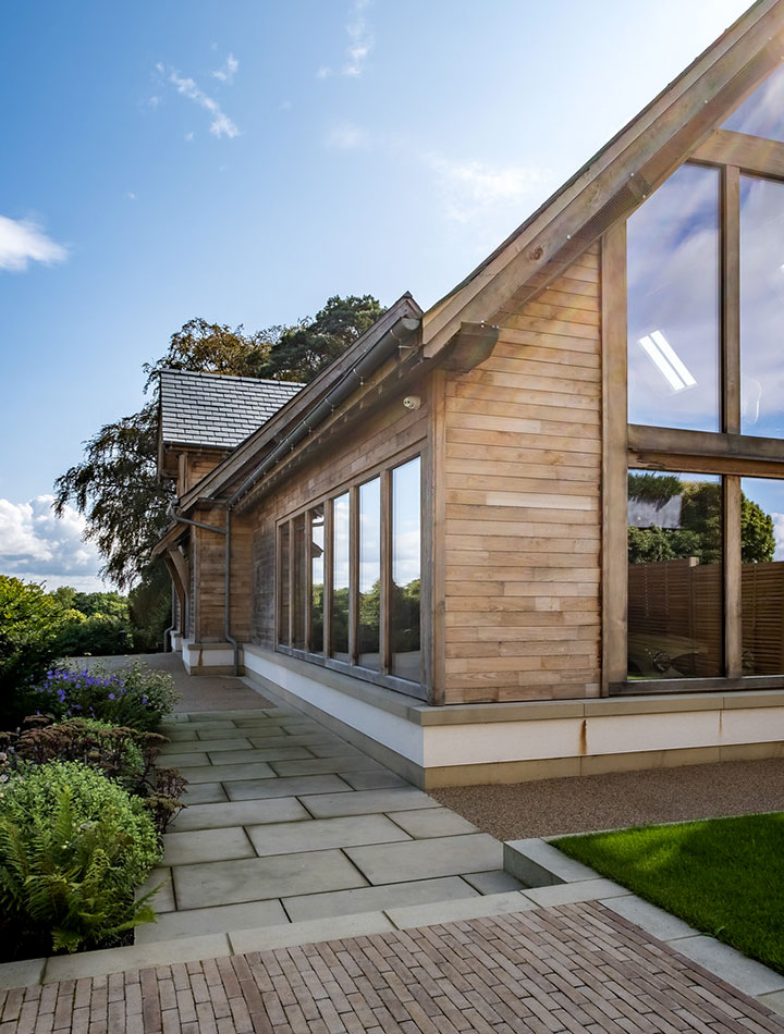 Parker Oak Image ofOAK FRAMED LEISURE GARAGE