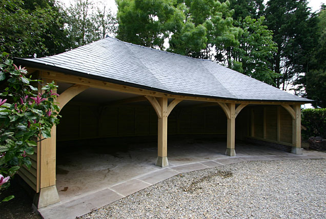 Parker Oak Image forBESPOKE GARAGES