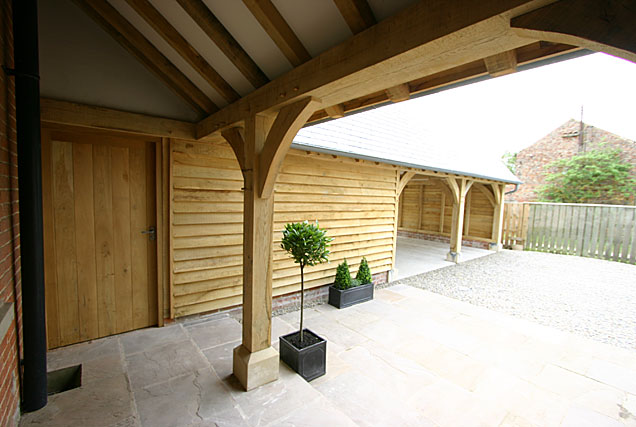 Parker Oak Image forBESPOKE GARAGES